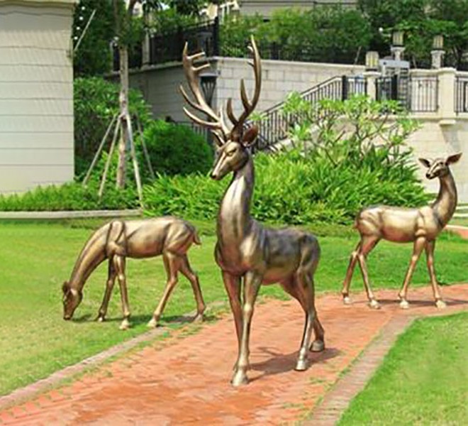 揭秘铸铜动物雕塑之铜鹿的寓意和象征意义